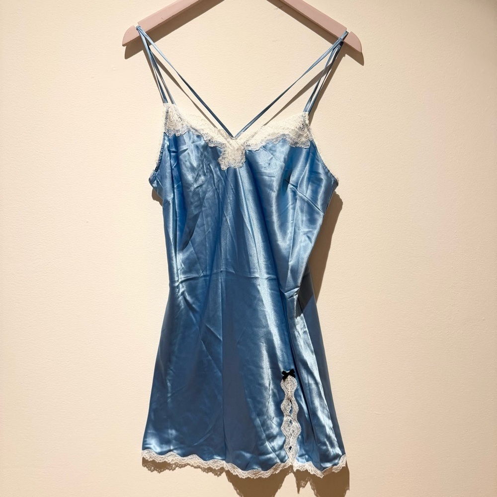 VICTORIA’S SECRET | NWT Blue Satin Slip Dress Chemise with White Lace M